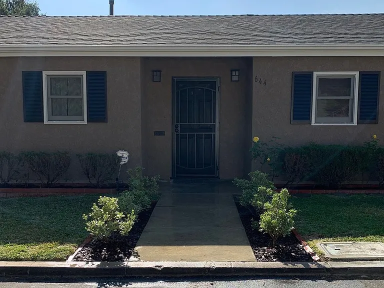 644 Atkins Dr — Photo 3