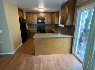 745 E Military St, Benicia, CA 94510