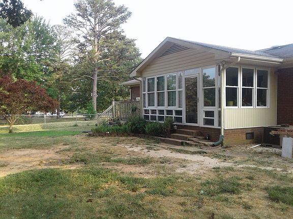 5th image of 1535 Rolling Meadow Ln