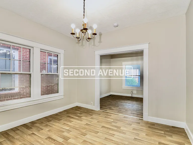 302 Cecil Ave — Photo 6