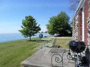 707 W Lake St, Tawas City, MI 48763