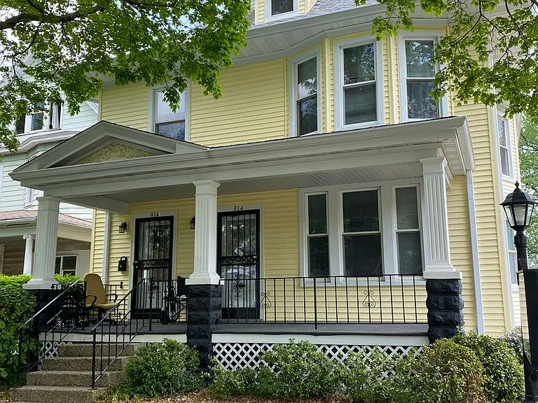 914 S 2nd St — Photo 12