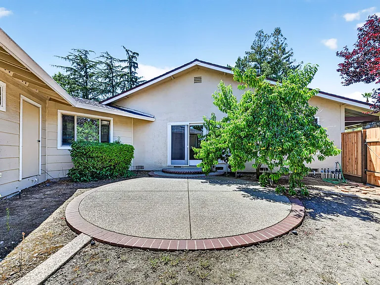 2628 Superior Dr — Photo 56