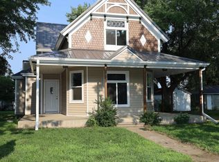 307 S Marshall St, Rock Rapids, IA 51246