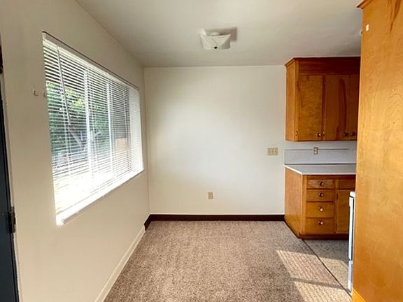 3rd image of 5127 Colby Ave APT 3