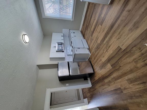 5th image of 3609 Evanston Ave Unit 2