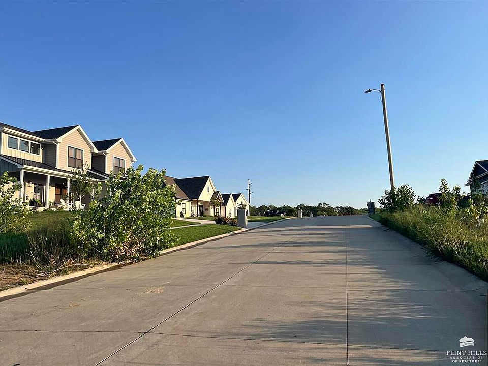 2nd image of 4864 High Prairie Dr
