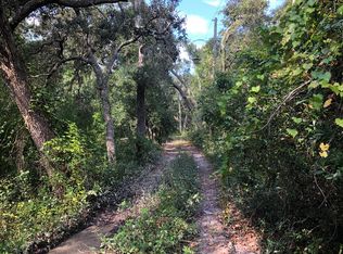 408 SE 10th St, Carrabelle, FL 32322