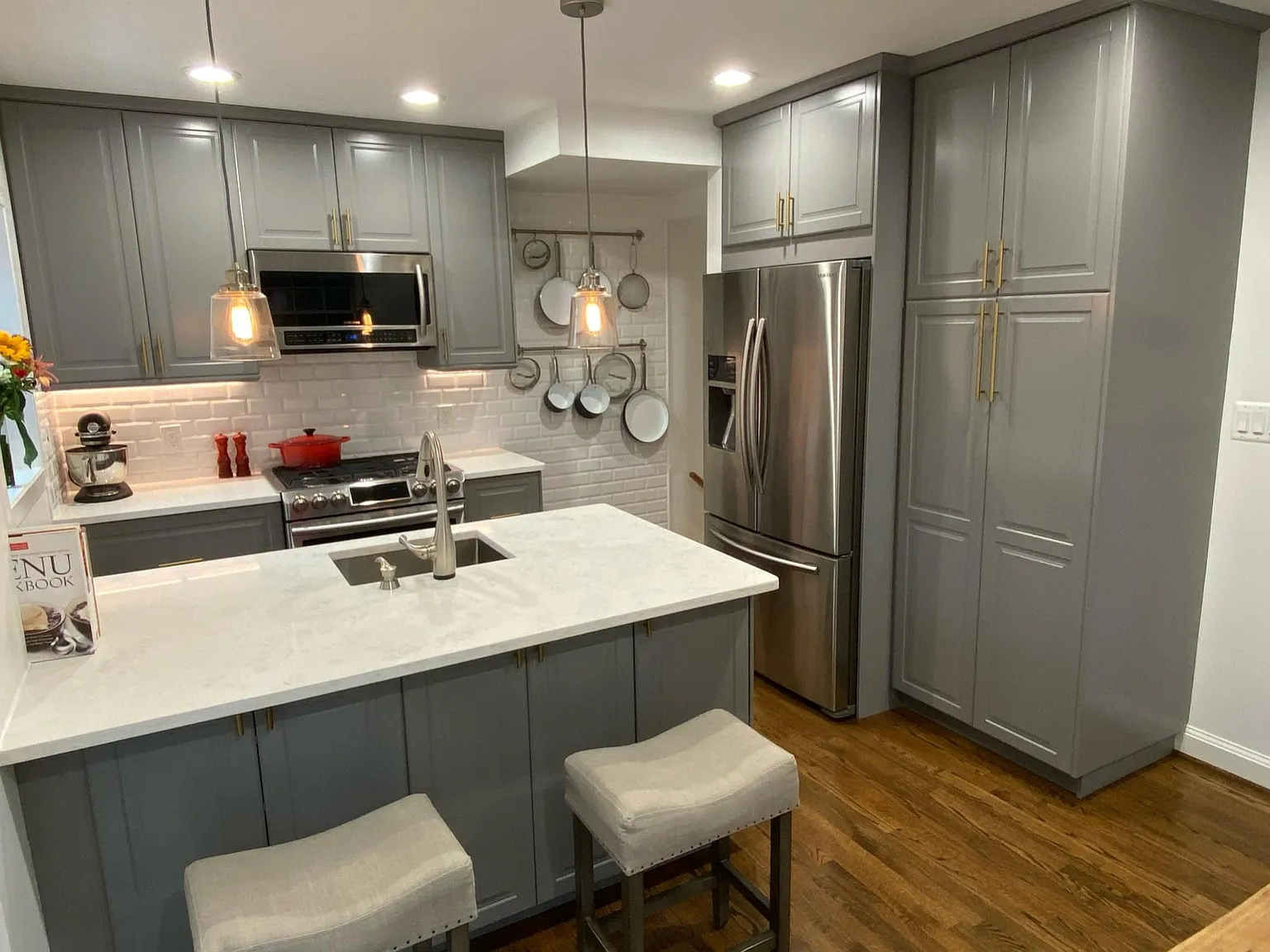 2 bed, 1.5 bath, 1200 sqft, $3,500 — Photo 4