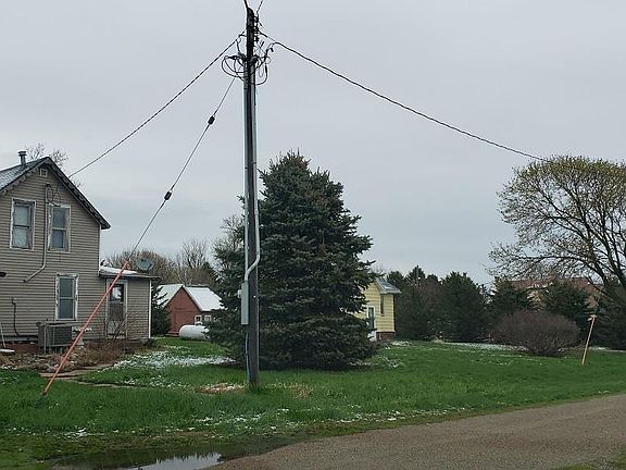 3rd image of 3936 Orchid Ave