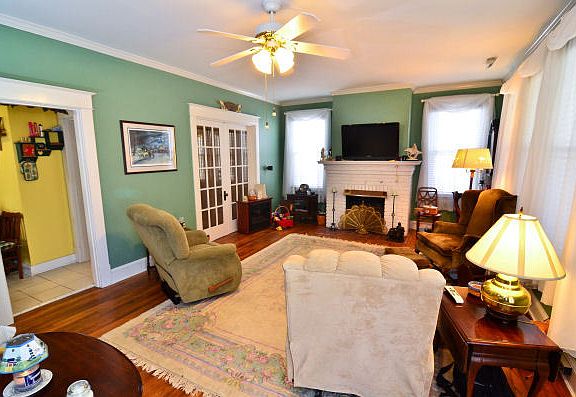 5th image of 522 Monroe Ave