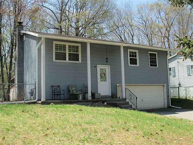 1st image of 89 Trottingham Ct