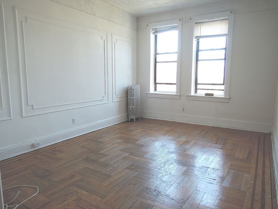 2nd image of 31-23 32nd St #1B