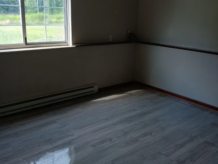 4810 Coal Rd #1 — Photo 5