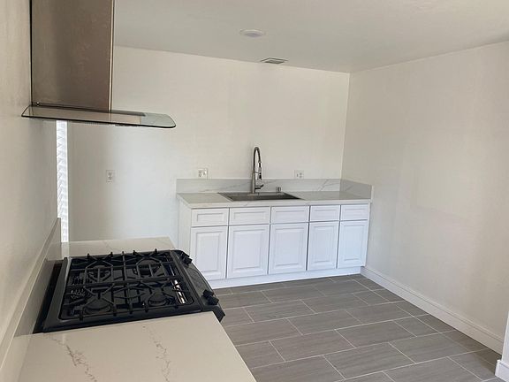 5th image of 1390 Cabrillo Park Dr APT A
