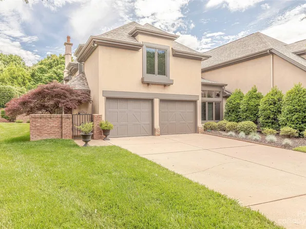 5619 Ballinard Ln, Charlotte, NC 28277