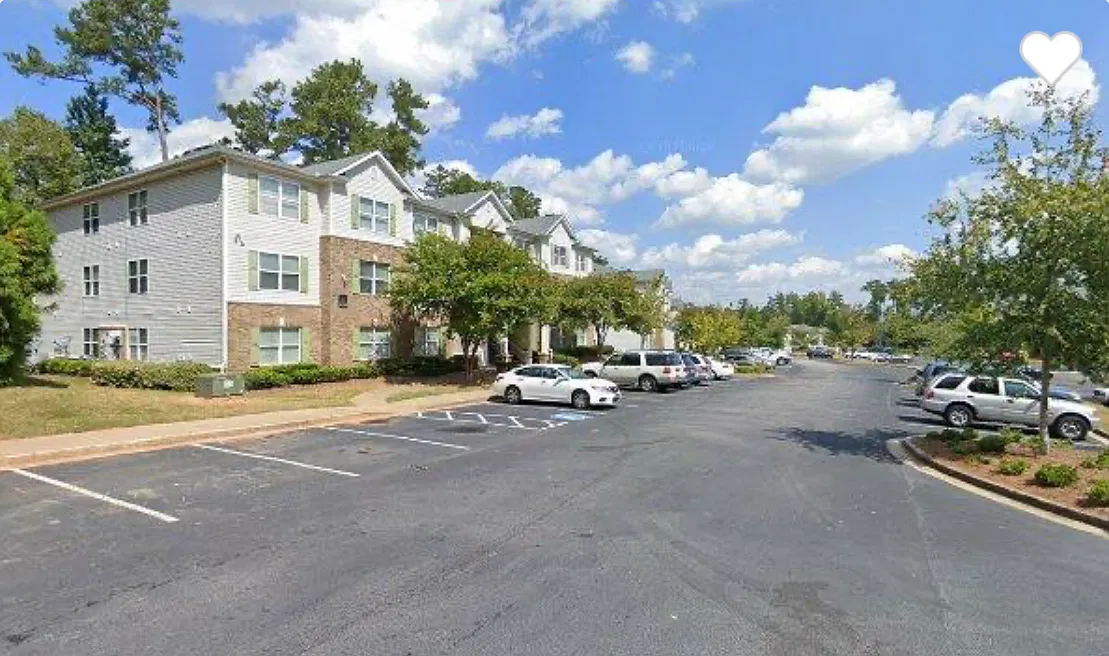 3 bed, 1292 sqft, $1,455 — Photo 1