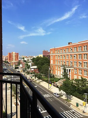 Rented by Prime Realty | media 10