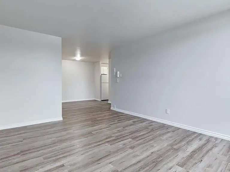 378 Parkview Rd — Photo 14