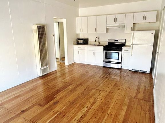 2nd image of 1781 Orchid Ave APT 201