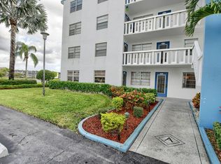 1018 Exeter Dr #A, Boca Raton, FL 33434