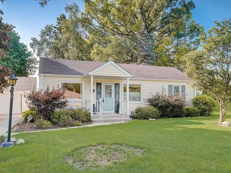 S94W14437 Groveway LANE, Muskego, WI 53150 MLS 1842081 Zillow