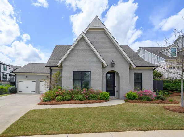 1806 Cyrus Cove Ter, Hoover, AL 35244