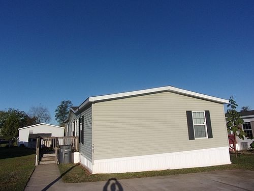 1st image of 80 Lynnwood Cir
