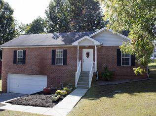 200 Rose St, Greenbrier, TN 37073