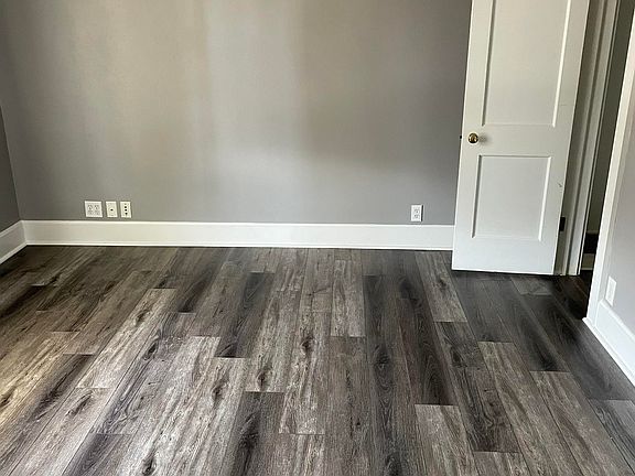 5th image of 1328 N Newton St