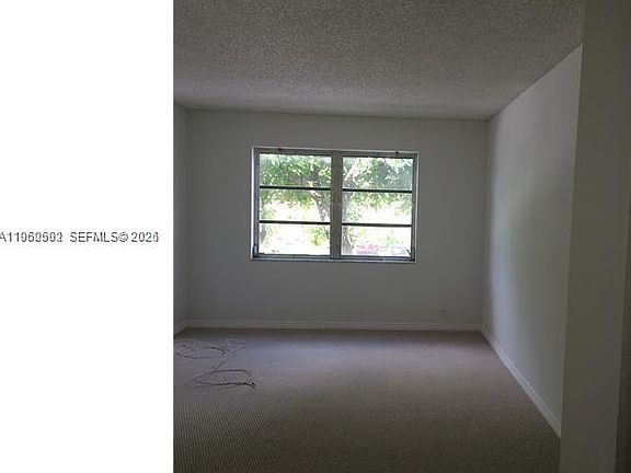 4th image of 7732 Camino Real #F-220