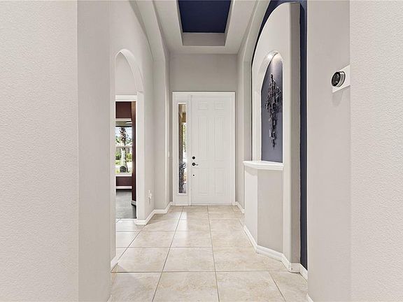 3rd image of 231 Dahlia Ct