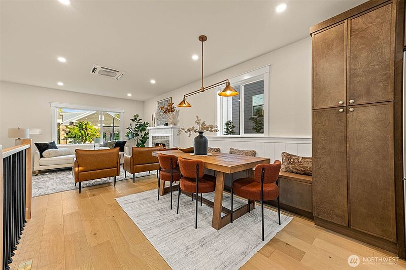 4th image of 7707 6TH Avenue NW