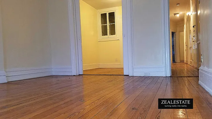 Rented by ZealEstate Group Inc | media 27