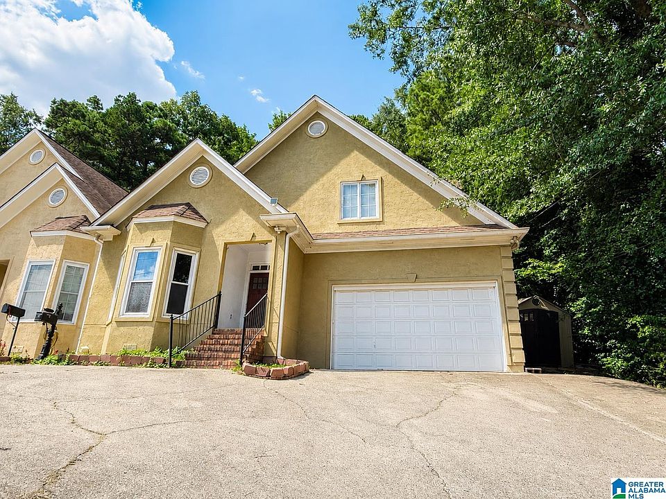 1st image of 3848 Montclair Rd #1B