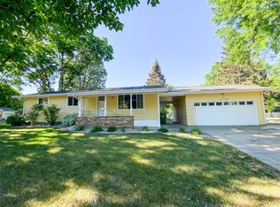 1118 Vine St, Brookings, SD 57006