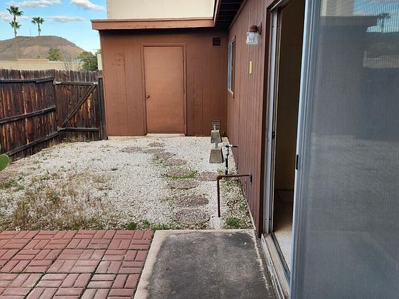 3rd image of 2874 W Sheryl Dr