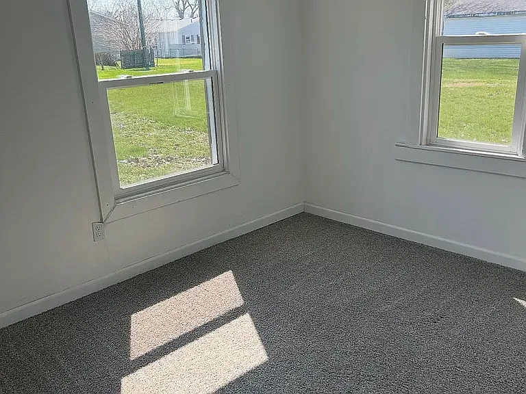2 bed, 624 sqft, $900 — Photo 3