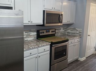 17 Kingsway Rd, Irmo, SC 29063