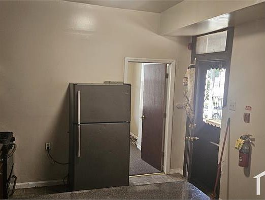 3rd image of 436 W Queen Ln APT 1