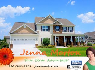 300 Old Pond Ct, Jacksonville, NC 28540