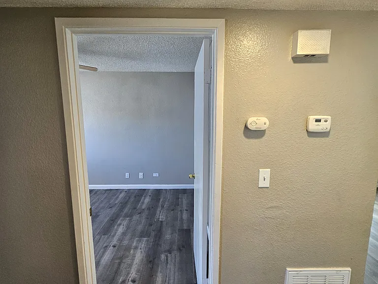 449 S Stockton Ave #4 — Photo 14