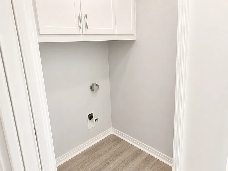 345 Gilbert Rd — Photo 17