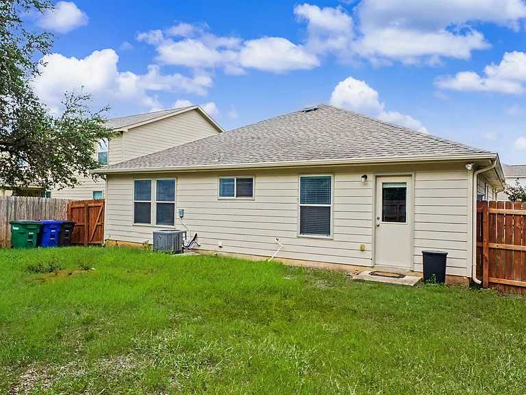 11114 Hillsdale Loop — Photo 37