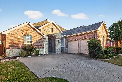 1604 Wagon Wheel Dr Photo 1