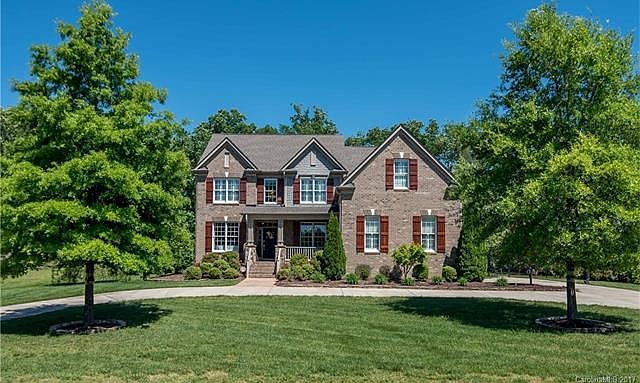 1st image of 5004 Groves Edge Ln