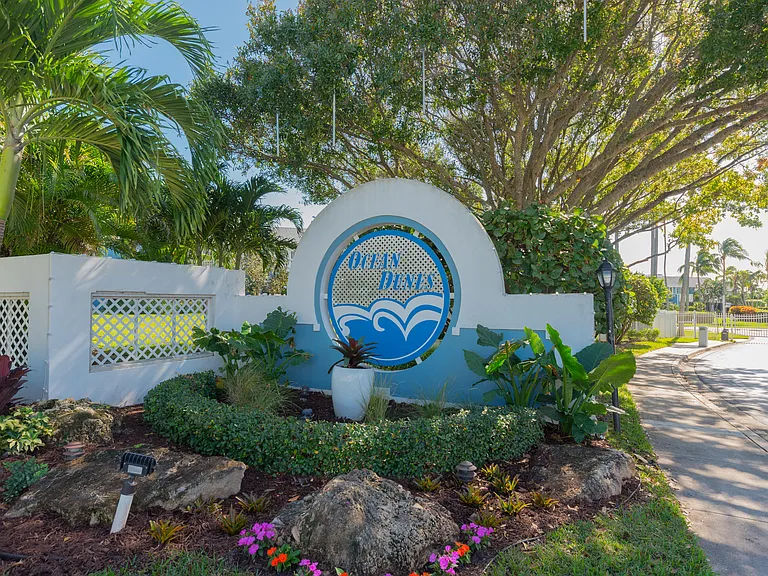 1221 Ocean Dunes Cir — Photo 22