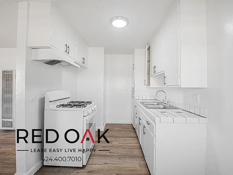 7119 E Gage Ave #9 — Photo 2