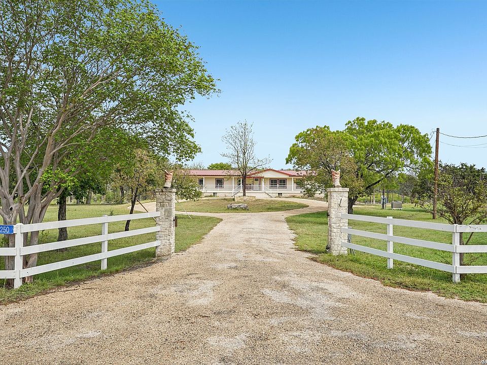 1st image of 250 Wharton Rd