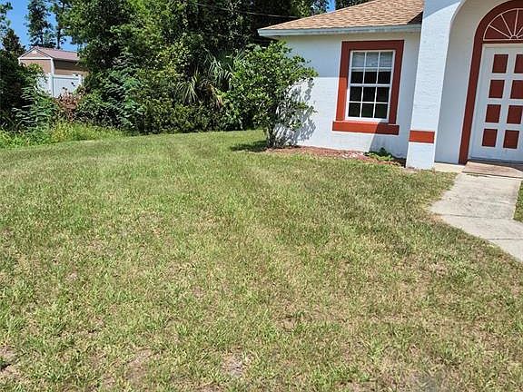 2nd image of 7 Rolland Ln